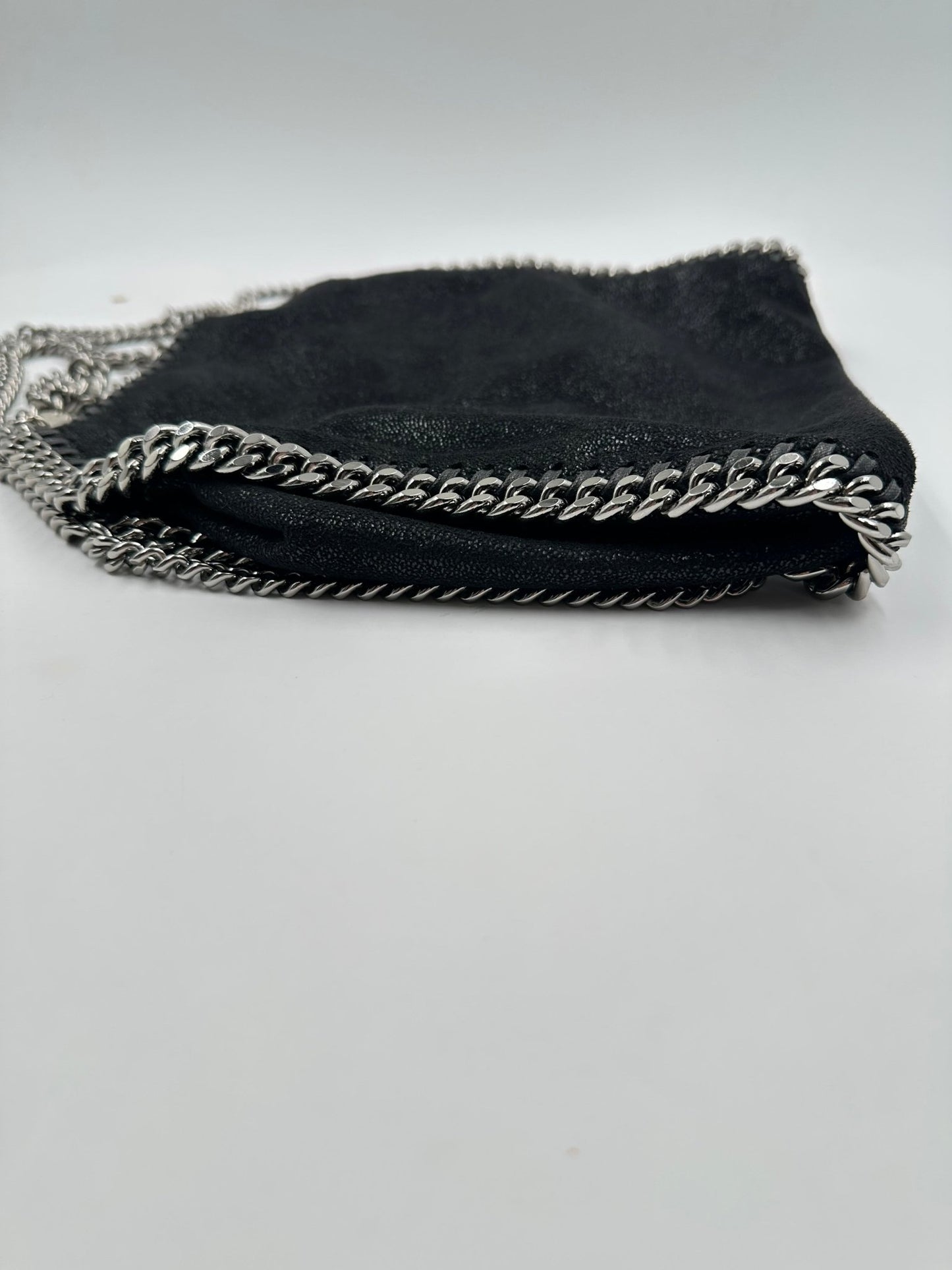 STELLA McCARTNEY – Falabella Mini Tote in Eco Pelle Nera con Catena Argento - Etoilux