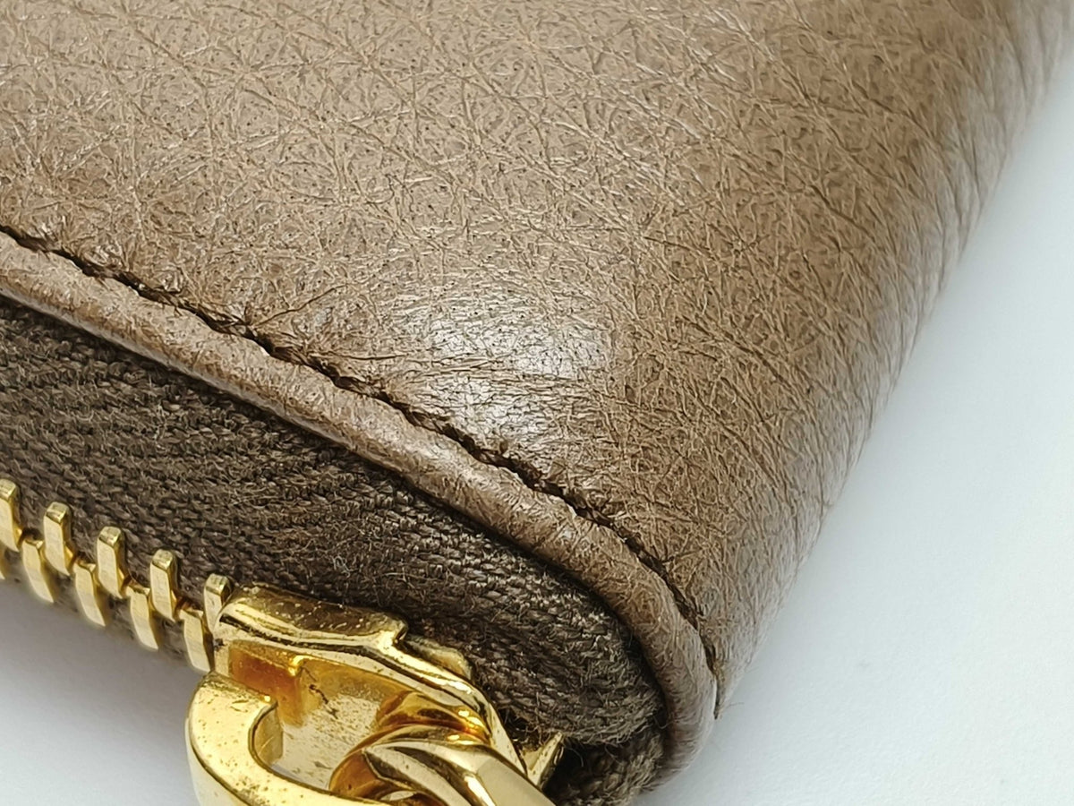 Prada Portafoglio Cahier a tre ante - Etoilux