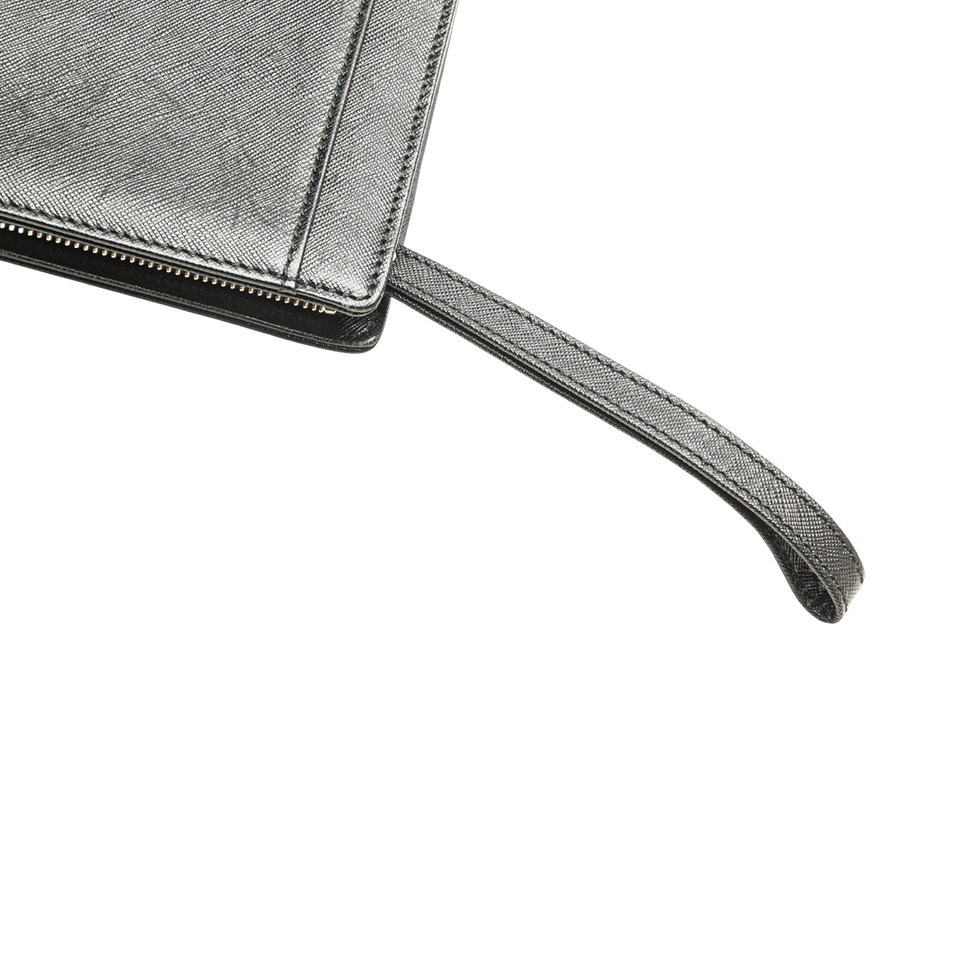 Burberry – Pochette in Pelle Nera con Cinturino - Etoilux