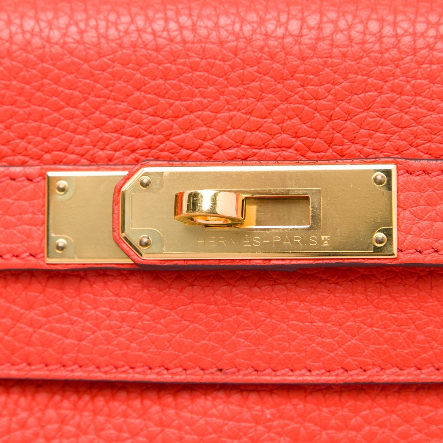 Hermès Kelly 28 Retourne in Taurillon Clemence Rouge Capucine – Gold Hardware – 2015 - Etoilux