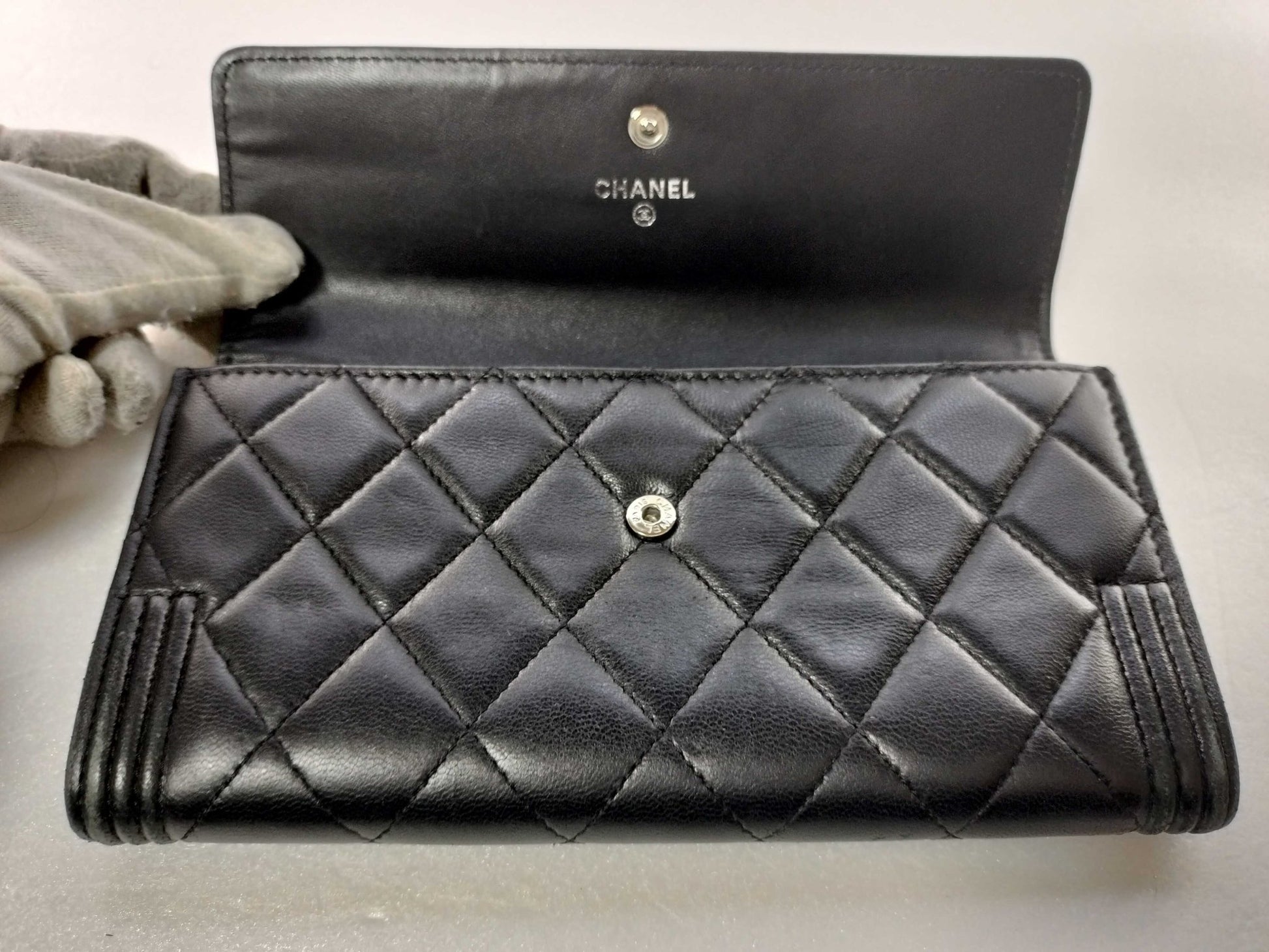 Chanel Boy Flap Pelle di Agnello Trapuntata Nera – 19,5 cm - Etoilux