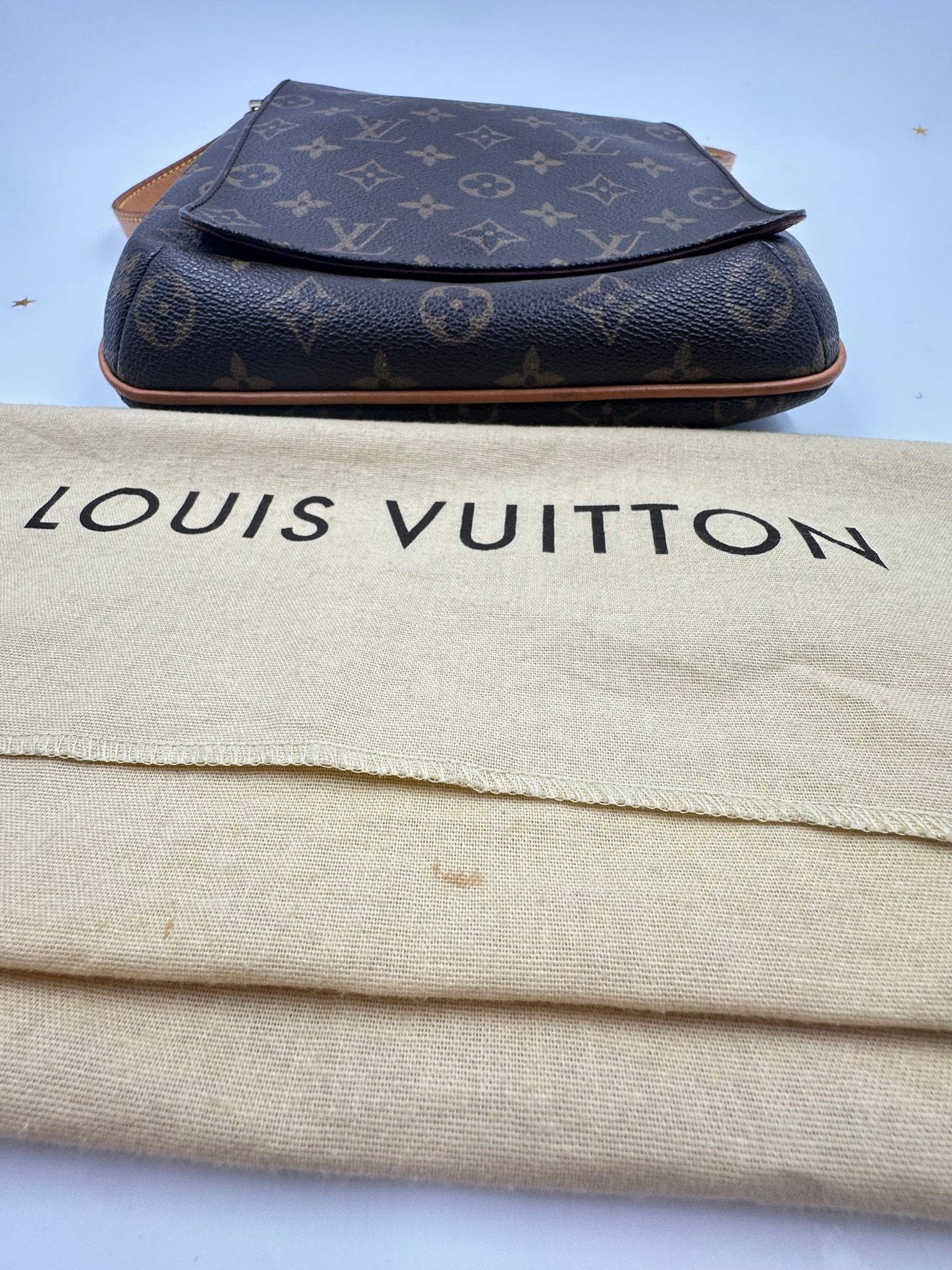 Louis Vuitton – Musette Salsa PM Monogram Canvas – Crossbody - Etoilux