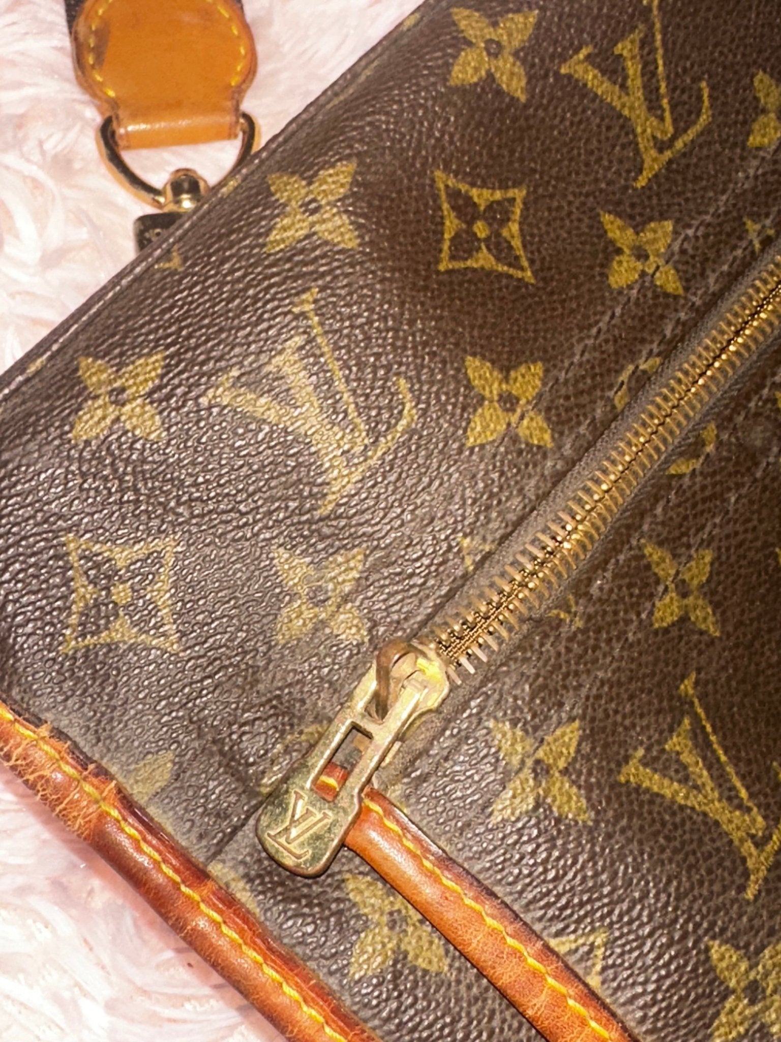 Louis Vuitton Garment Bag in Monogram – Borsa Porta Abiti da Viaggio Vintage RPV - Etoilux