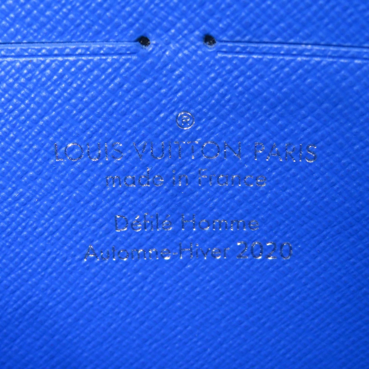 Louis Vuitton Soft Trunk Wallet Monogram Clouds AH2020 – 22,5 cm - Etoilux