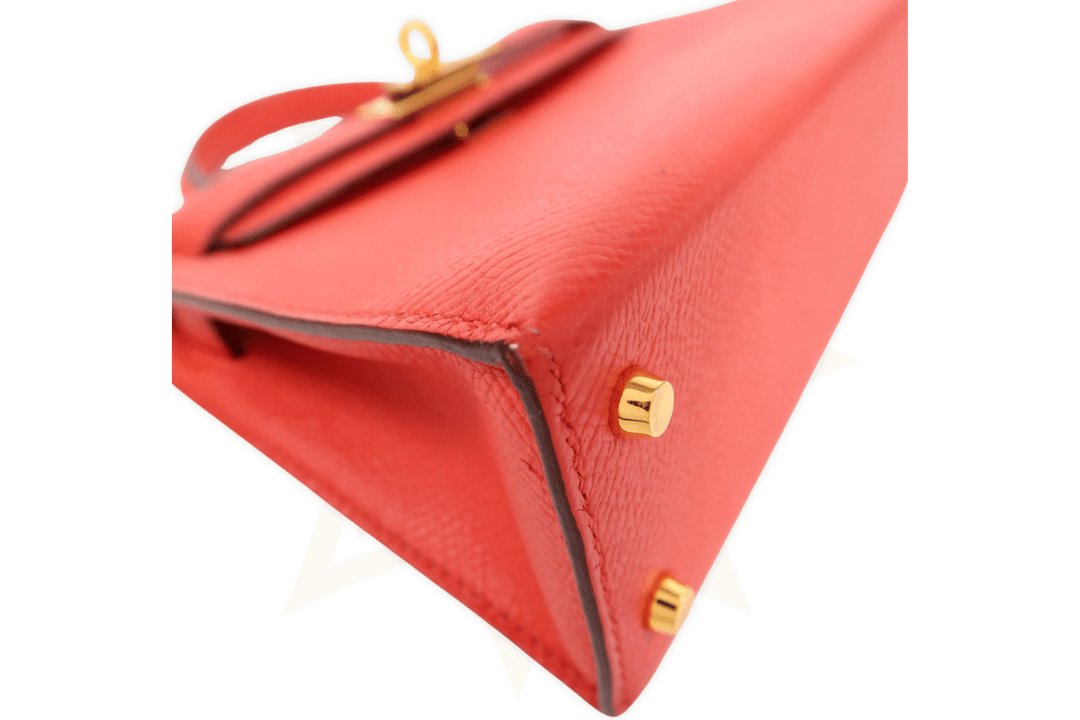 Hermès Kelly Mini II – Rouge de Coeur in pelle Epsom con finiture dorate - Etoilux