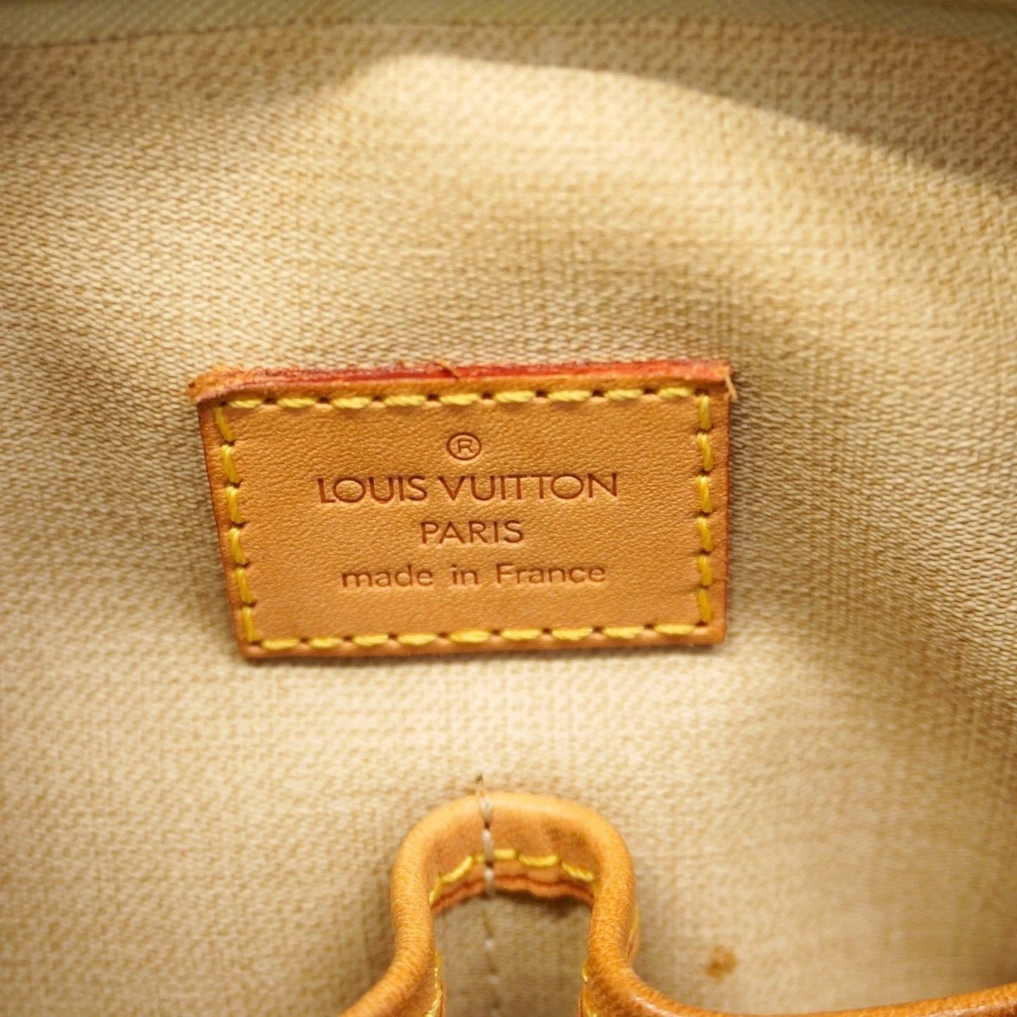 Louis Vuitton Deauville Monogram Canvas – M42228 - Etoilux