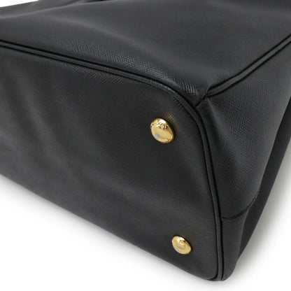 Prada Galleria BN1801 – Borsa a mano/tracolla in pelle Saffiano nera - Etoilux