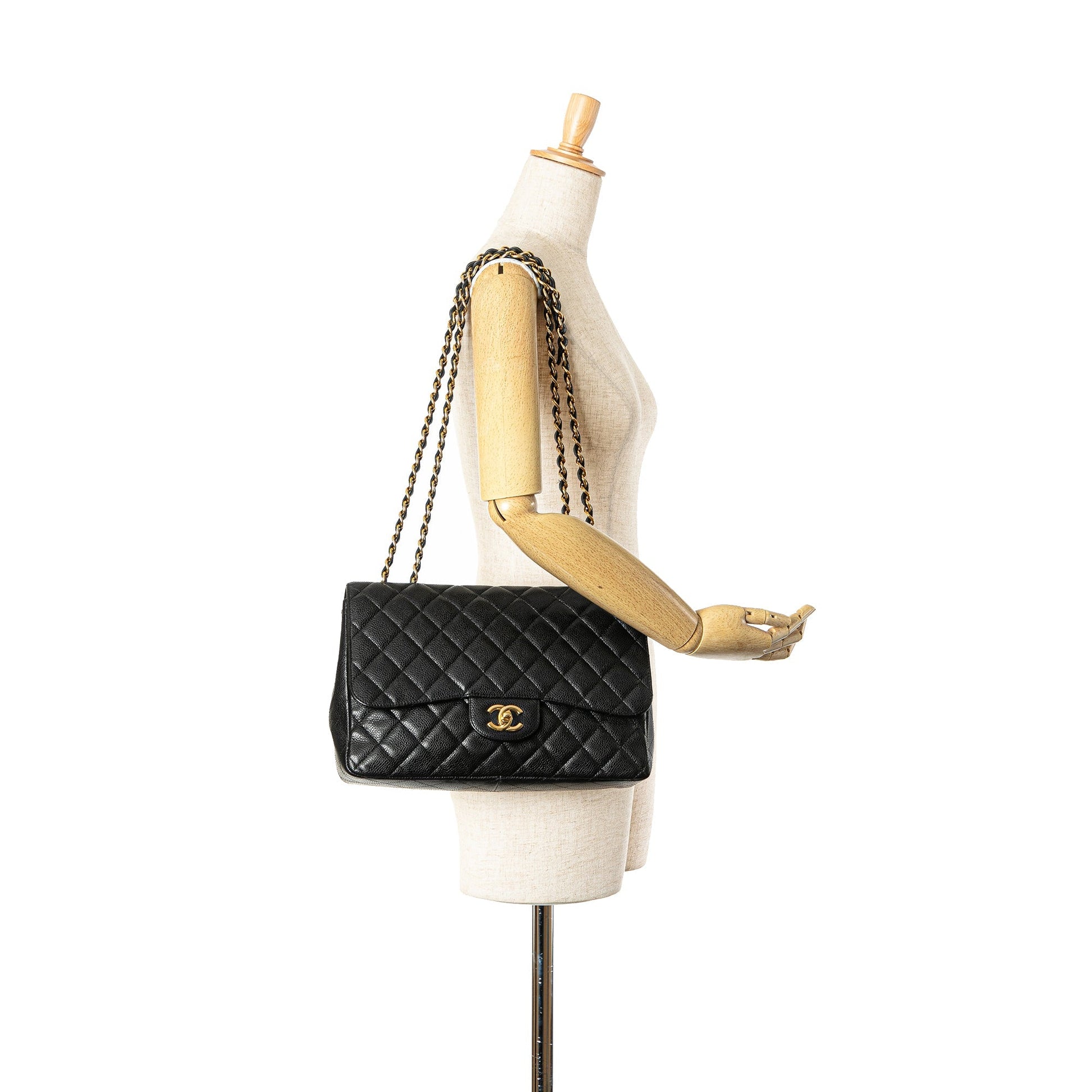 Chanel Jumbo Classic Single Flap Caviar Nero – 2008/2009 - Etoilux