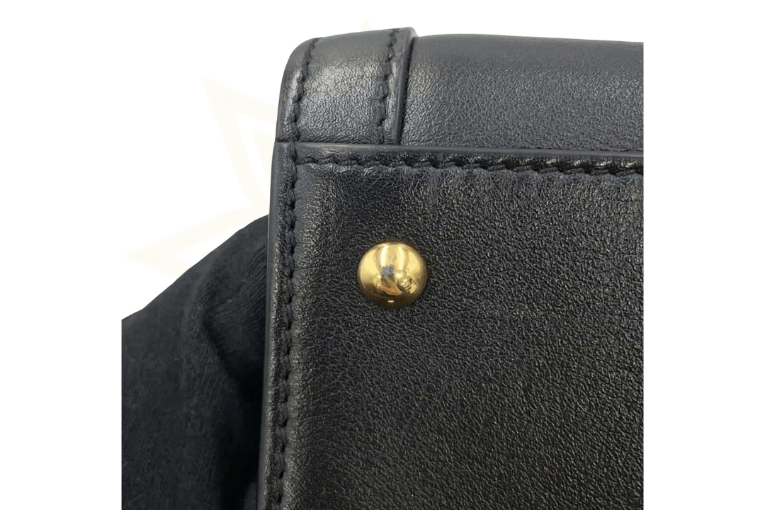 Gucci Diana Medium Tote Bag in pelle nera con manico in bamboo - Etoilux