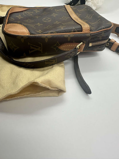 Louis Vuitton Danube PM Monogram Canvas 2006 - Etoilux