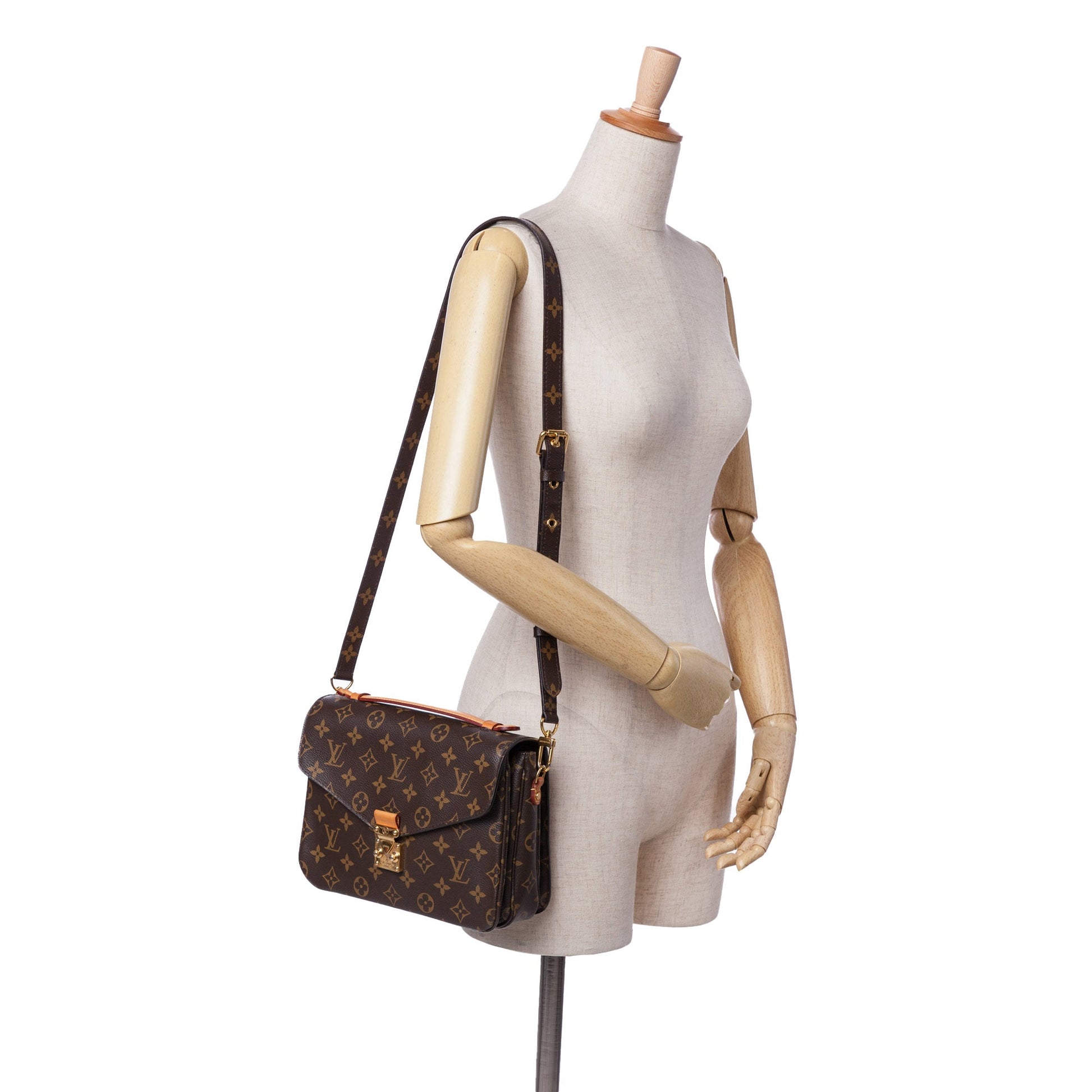 Louis Vuitton Pochette Métis Monogram Canvas – 2018 - Etoilux