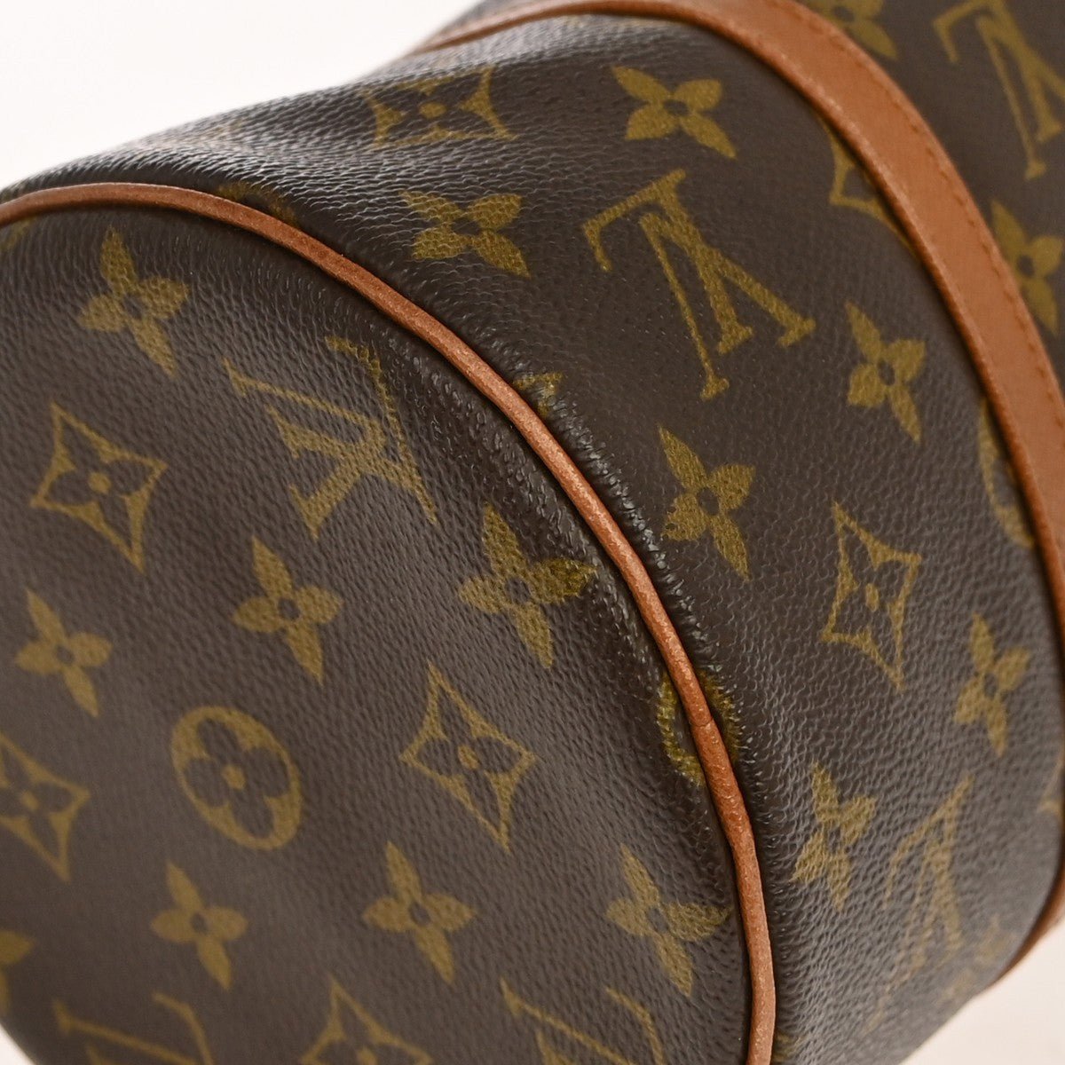 Louis Vuitton Papillon - Etoilux