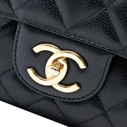 Chanel Classic Maxi Double Flap - Etoilux