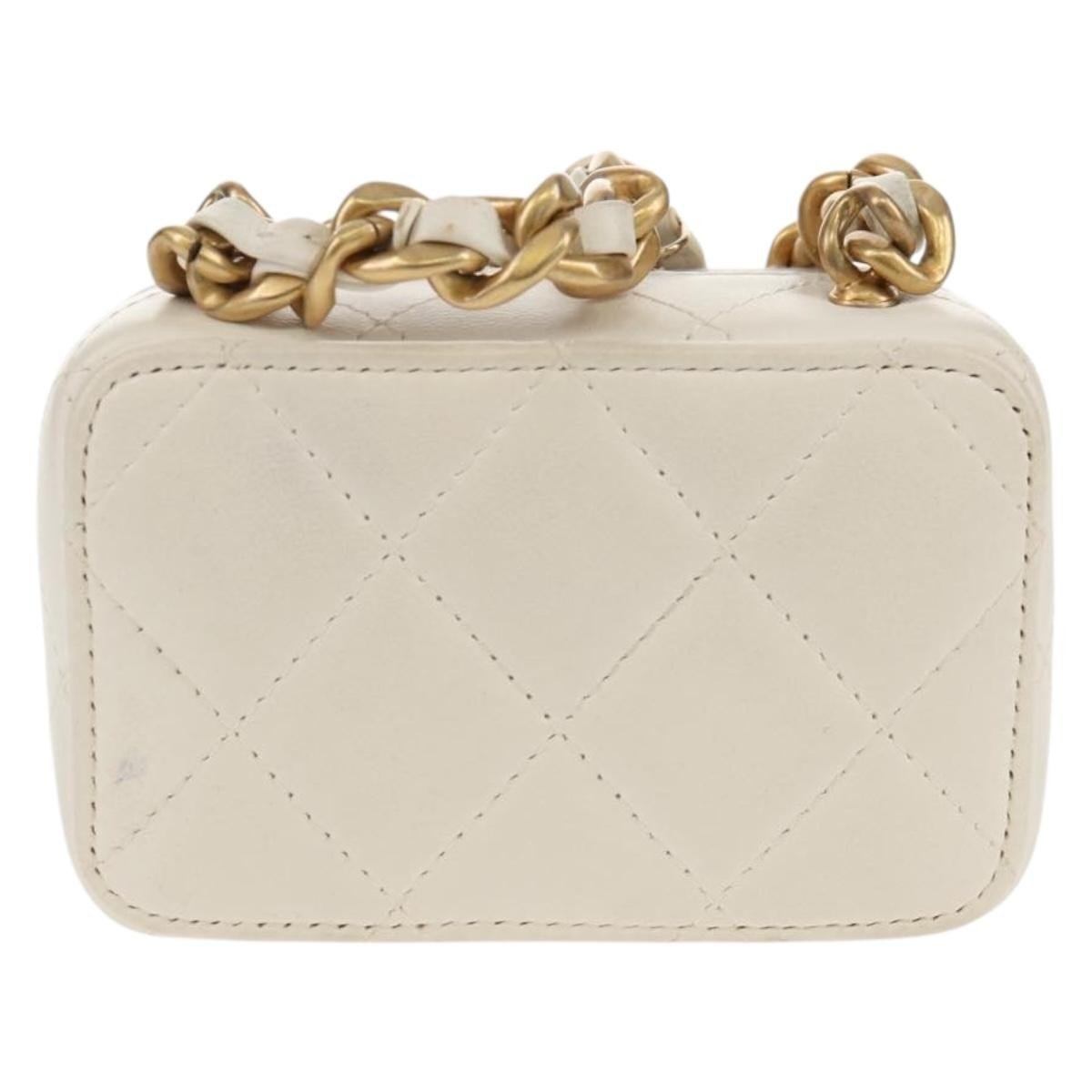 Chanel CC Zip Mini Bag Pelle di Agnello Bianco Latte – 11 cm - Etoilux
