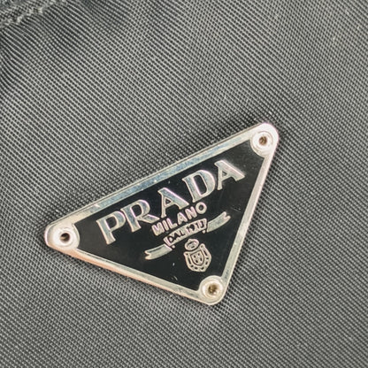 Prada – Borsa a spalla Re - Edition in nylon nero - Etoilux