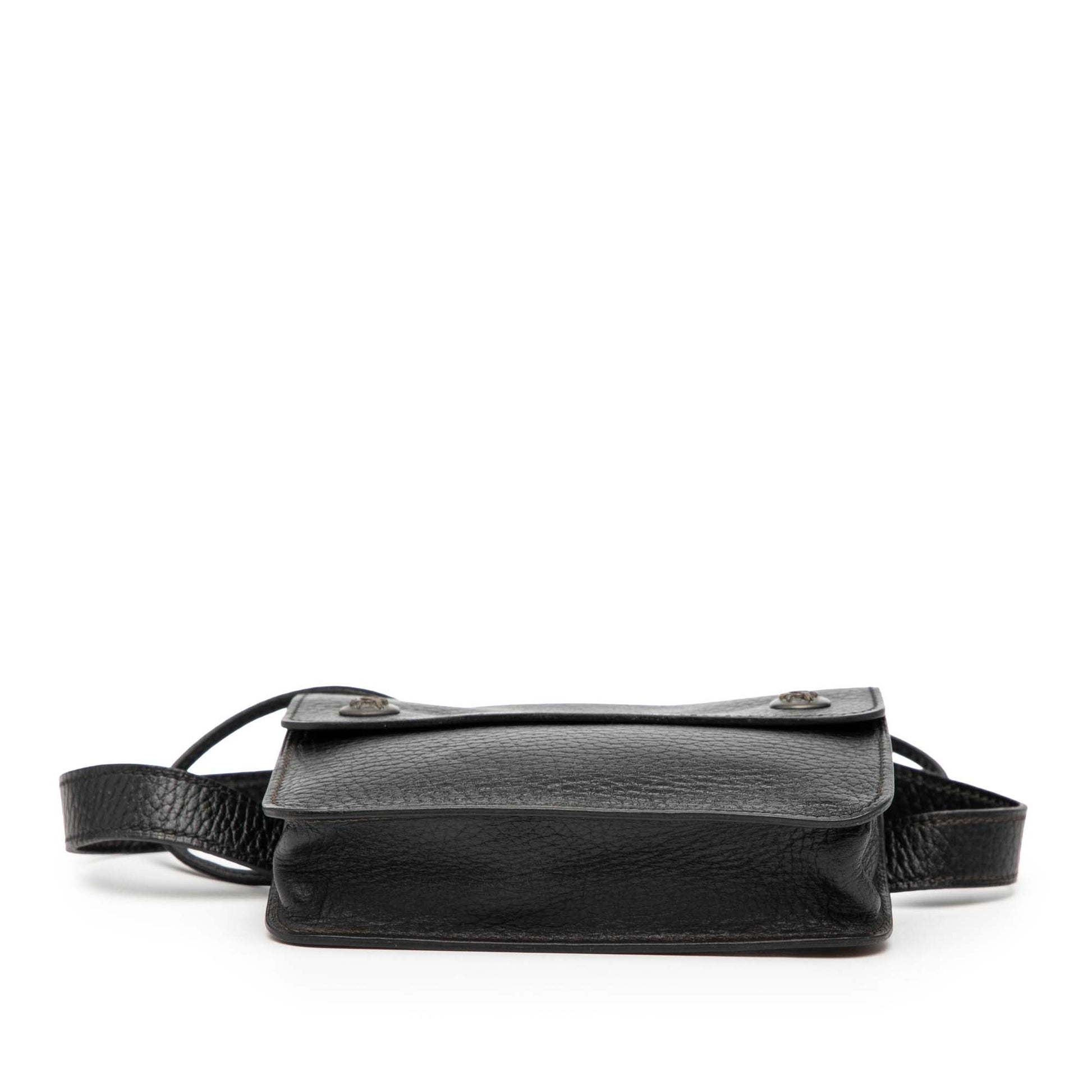 Hermès Courchevel Pochette Belt Bag 1981 – Pelle Vitello Noir - Etoilux