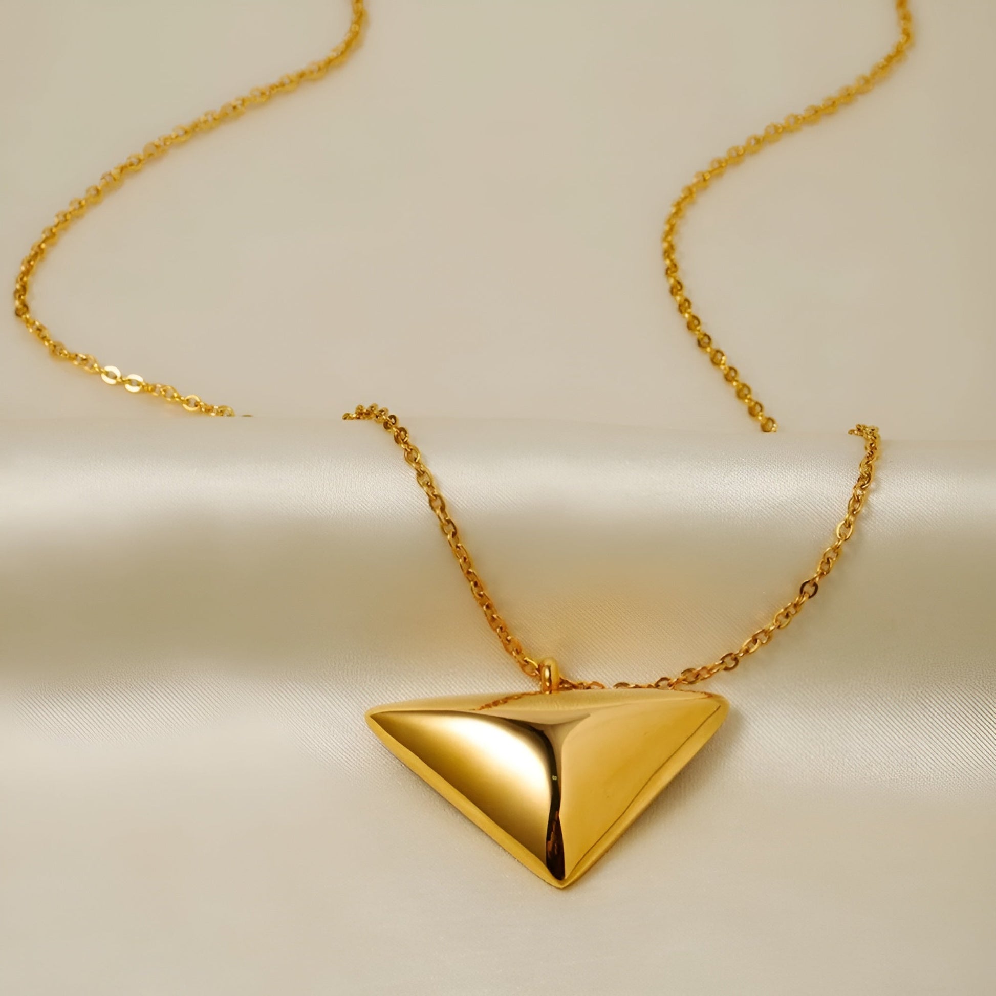 BEHI SANTOSH NECKLACE - Etoilux