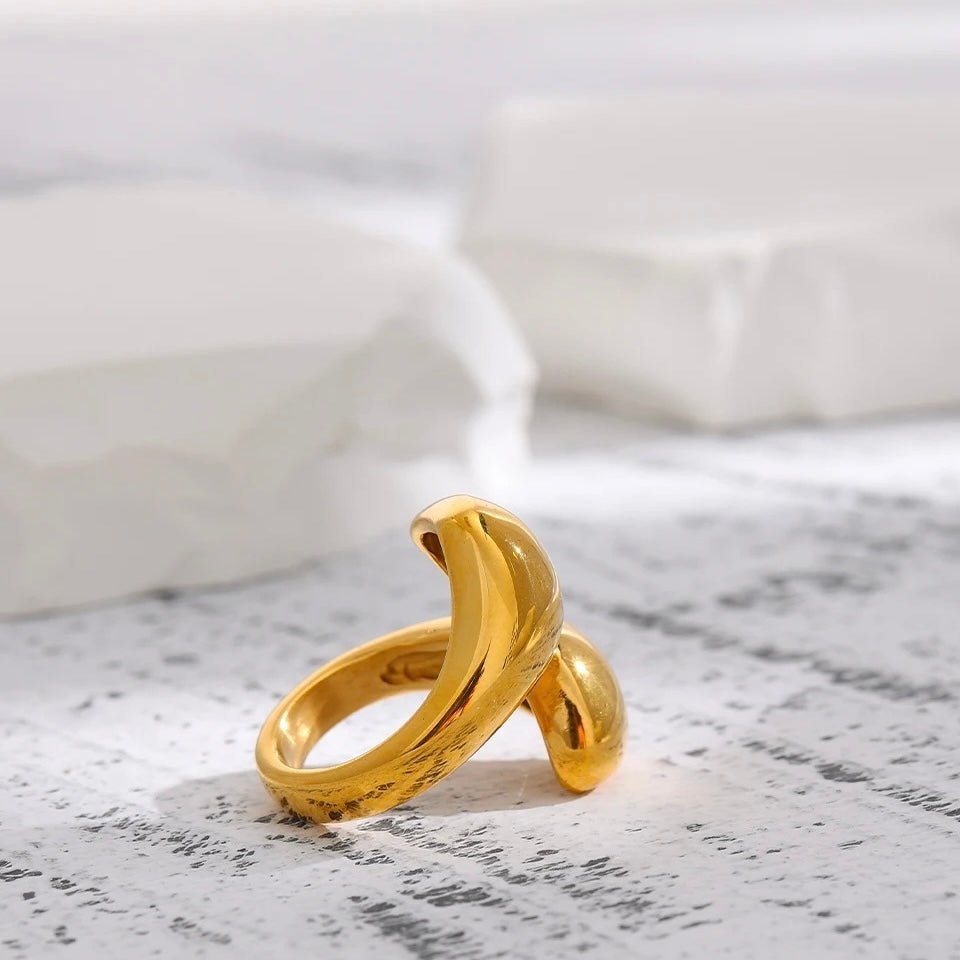 BEHI GARLITA RING - Etoilux