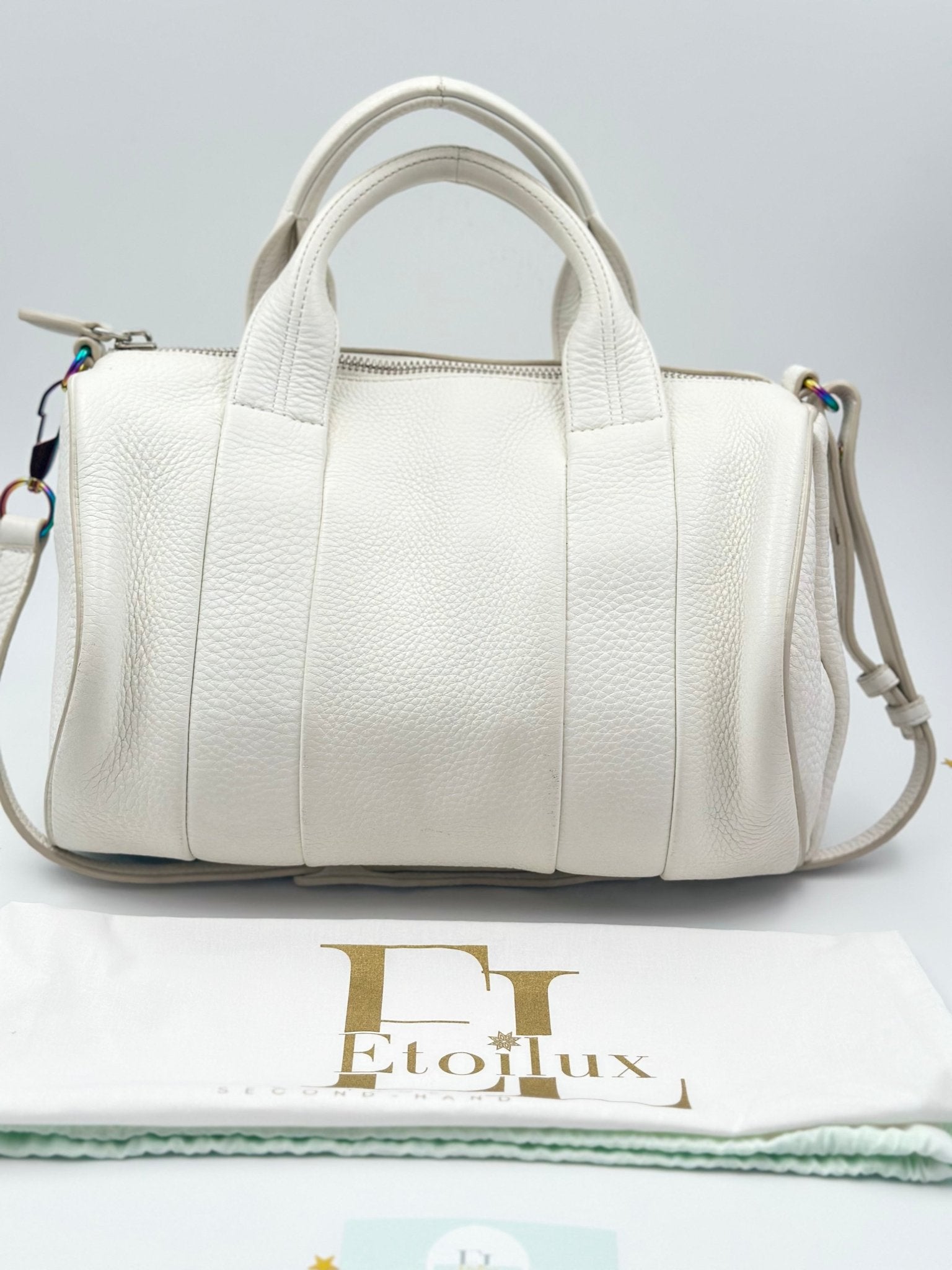 Alexander Wang Rocco Bag in Pelle Martellata Bianca con Borchie Iridescenti - Etoilux