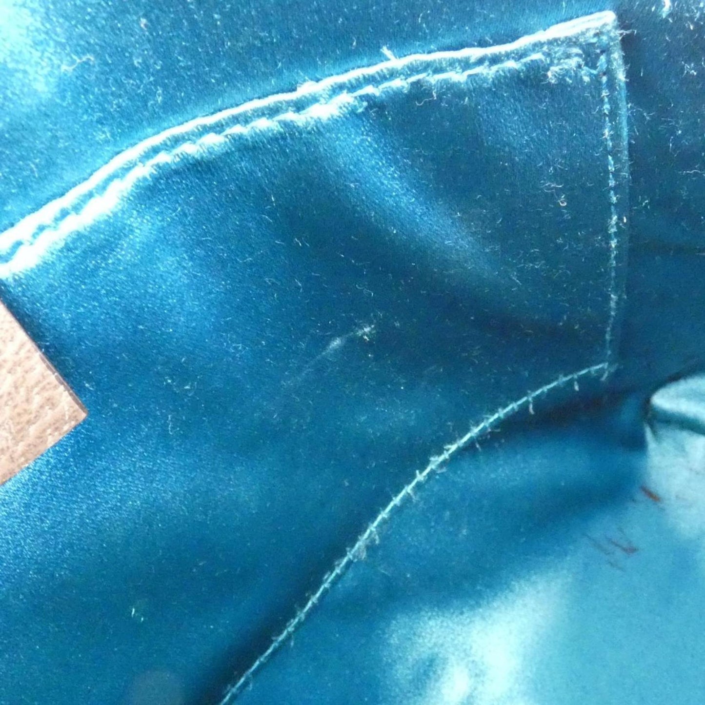 Gucci Ophidia GG Small Shoulder Bag – Canvas & Leather – Size Small - Etoilux