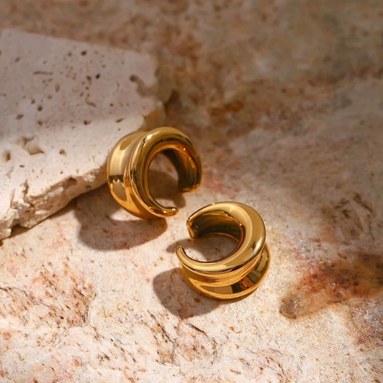 BEHI NIKOLINA EARCUFFS - Etoilux