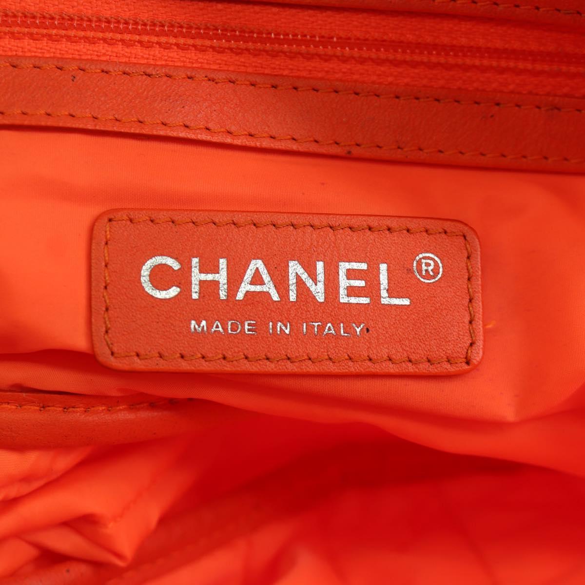 Chanel Coco Cocoon Flap Nylon Arancio Neon – Hardware Argento – 29 cm - Etoilux
