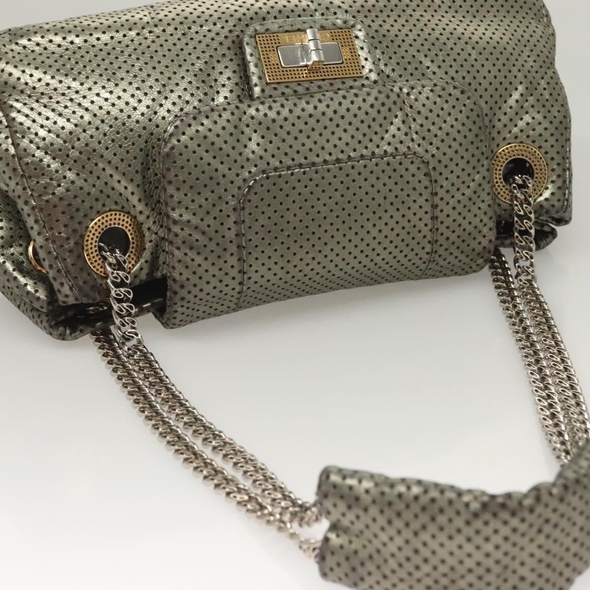 Chanel Drill Flap Bag in Pelle Traforata Metallizzata – Argento - Etoilux