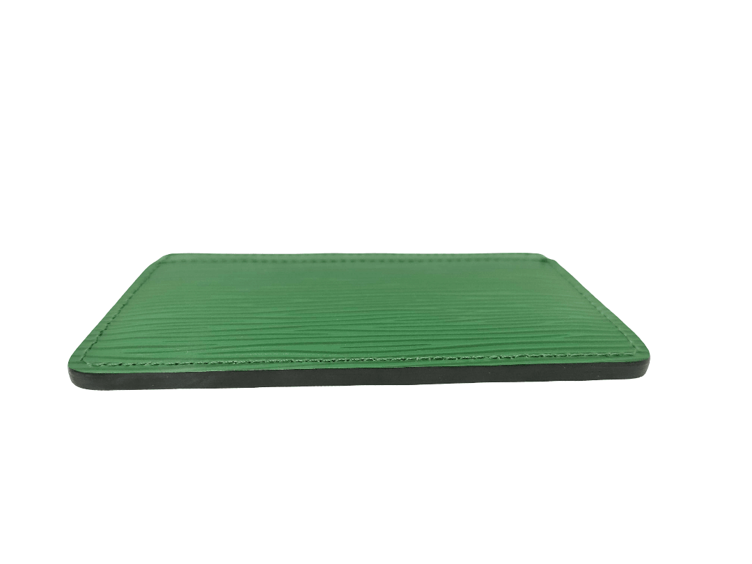 Louis Vuitton Porta Carte in Pelle Epi Verde Borneo – 11 cm - Etoilux
