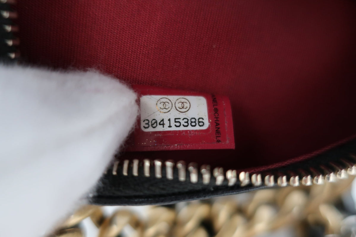 Chanel 19 Clutch Rotonda con Catena - Etoilux
