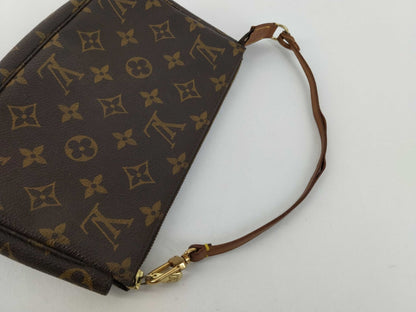 Louis Vuitton Pochette Randonnée - Etoilux