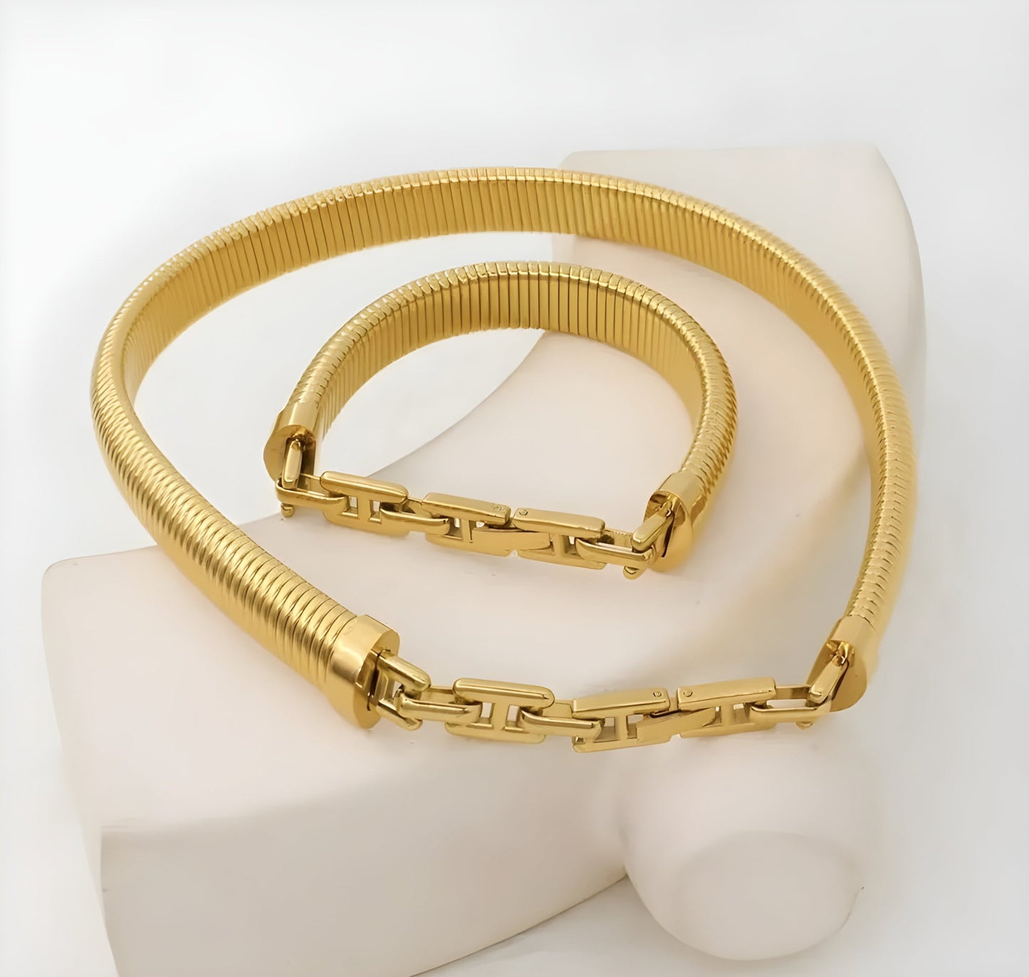 BEHI ALMOND CHOKER - Etoilux