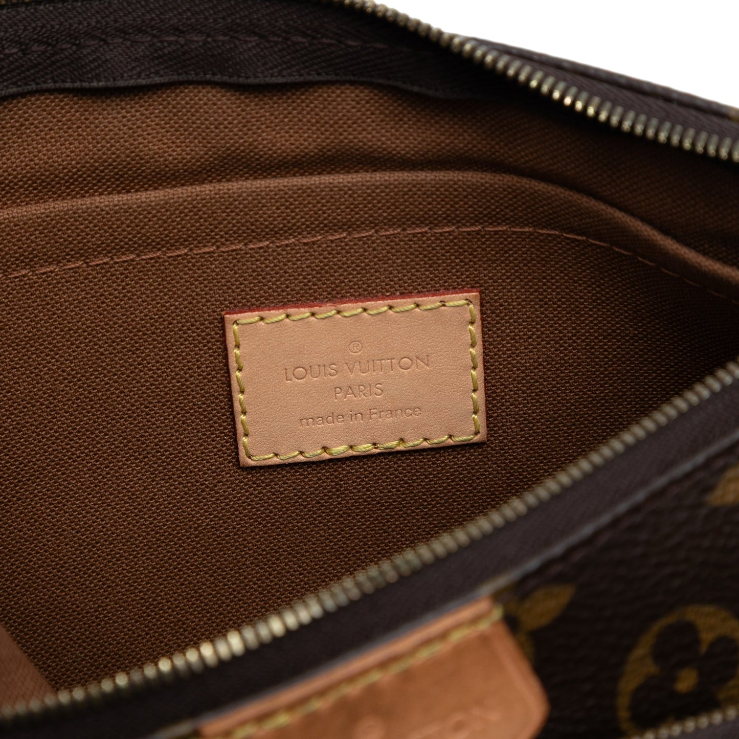 Louis Vuitton – Multi Pochette Accessoires Monogram (Tela Monogram, 2020)