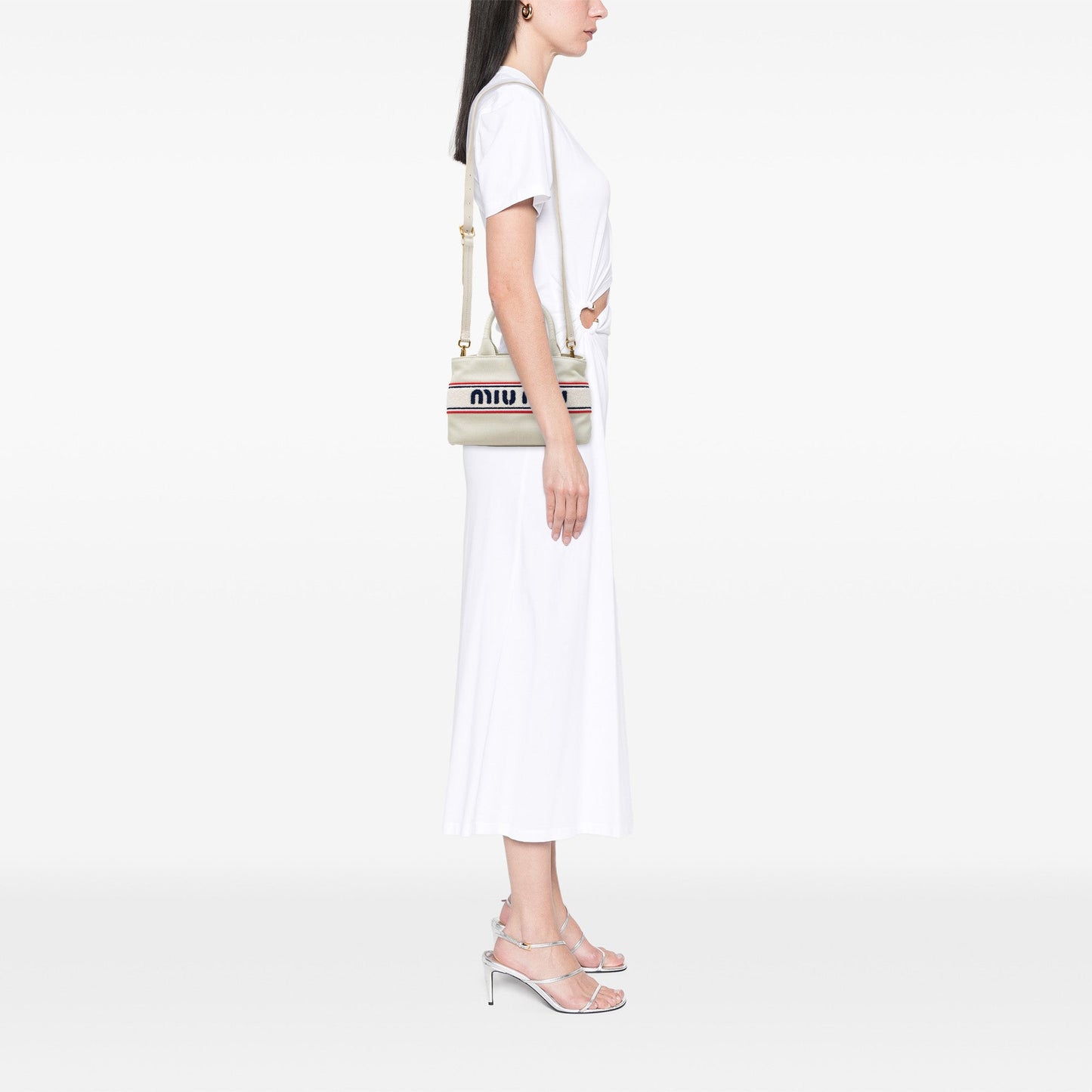 Miu Miu Tote Small in Tela Écru con Banda Logo a Spugna – 23,5 cm