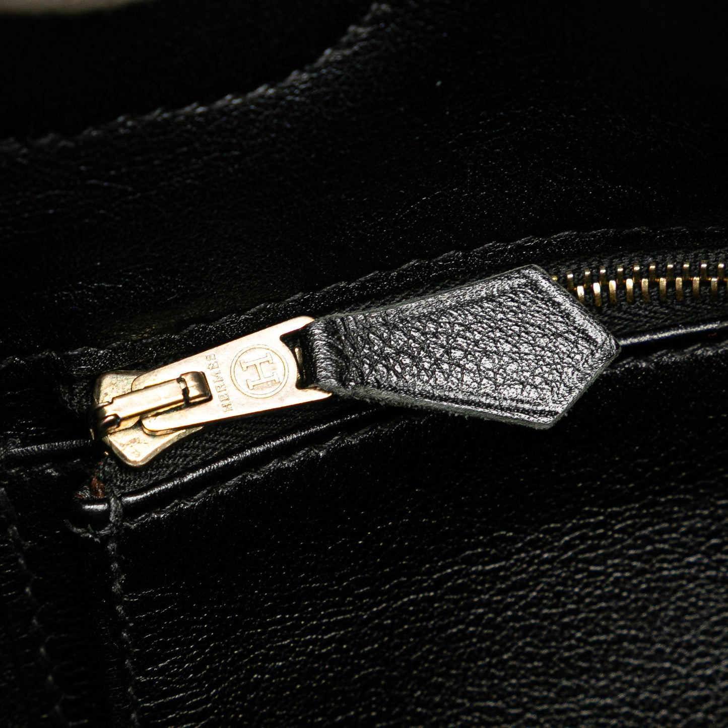 Hermès – Kelly Retourne 35 in Pelle Gulliver Noir (1997)