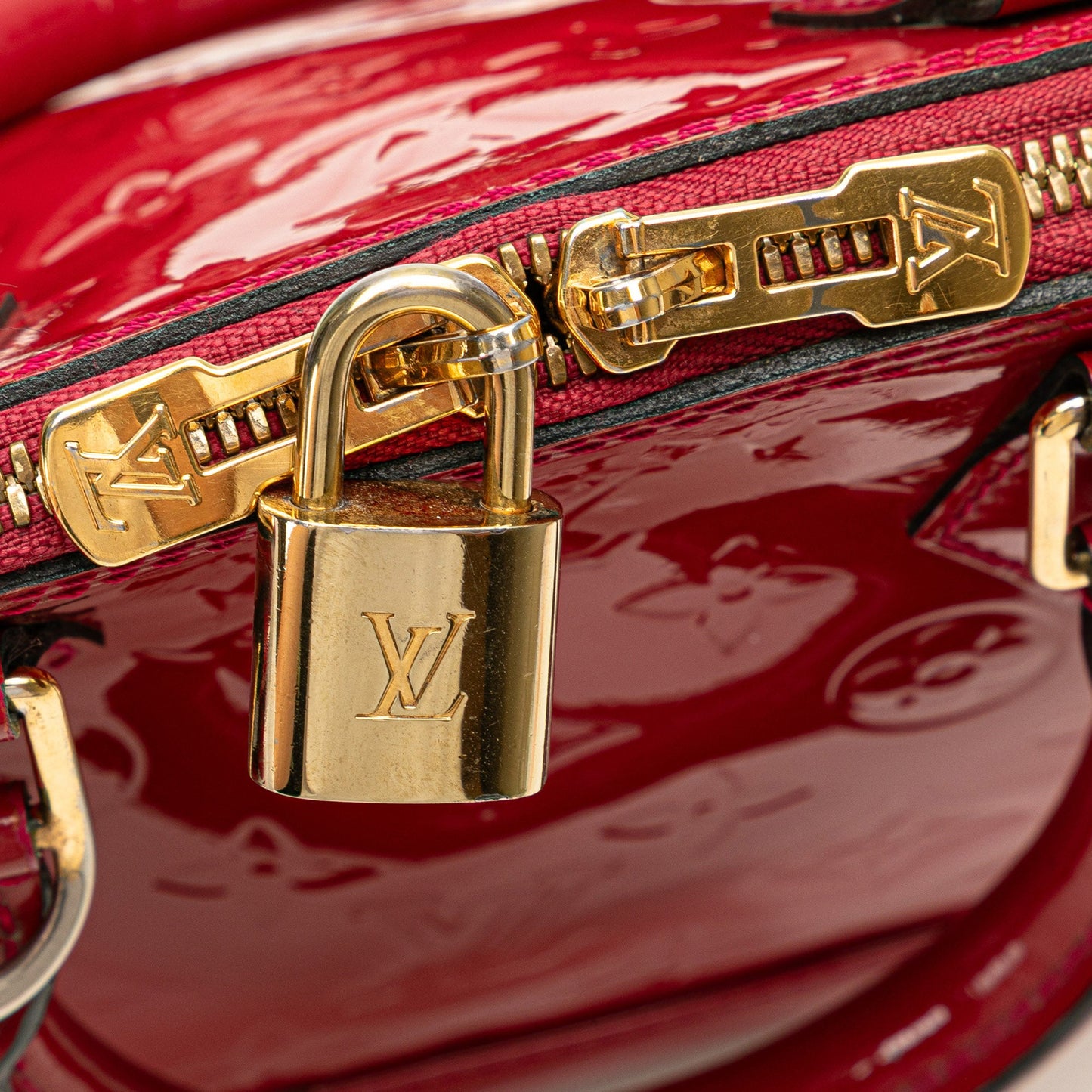 Louis Vuitton Alma BB – Vernis Rouge – 2015