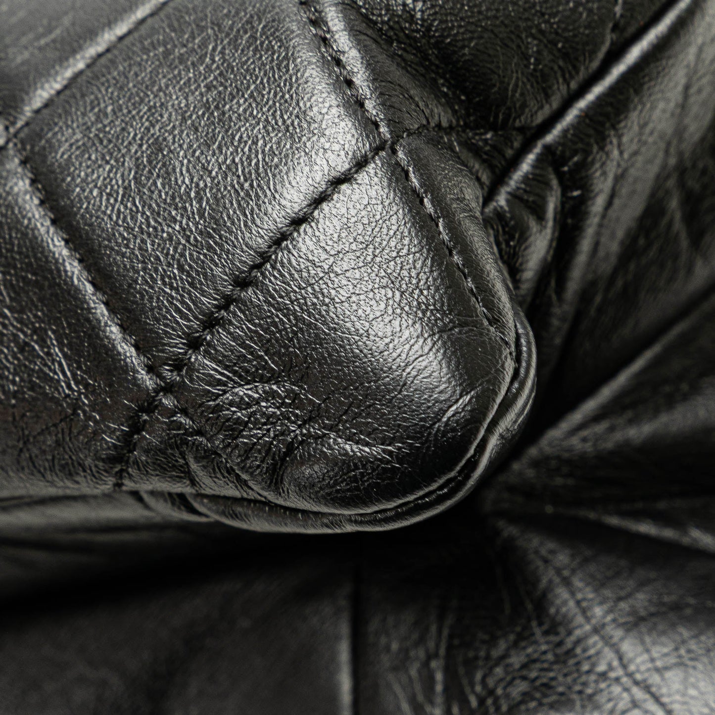 Chanel Quilted Lambskin Padded Envelope – Nero – 2006/08