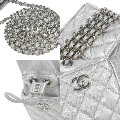 Chanel Mini Bucket Bag Pelle Vitello Trapuntata Argento Metallizzato – 6 cm