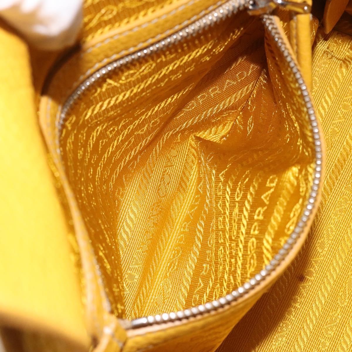 Prada Tote Vitello Daino Manici in Corda Giallo Senape – Metà anni 2000 – 22 cm