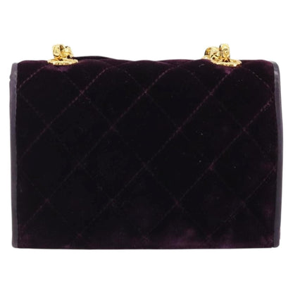 Chanel Camellia Quilted Velvet Mini Flap Bag Viola Prugna Hardware Oro – 15 cm