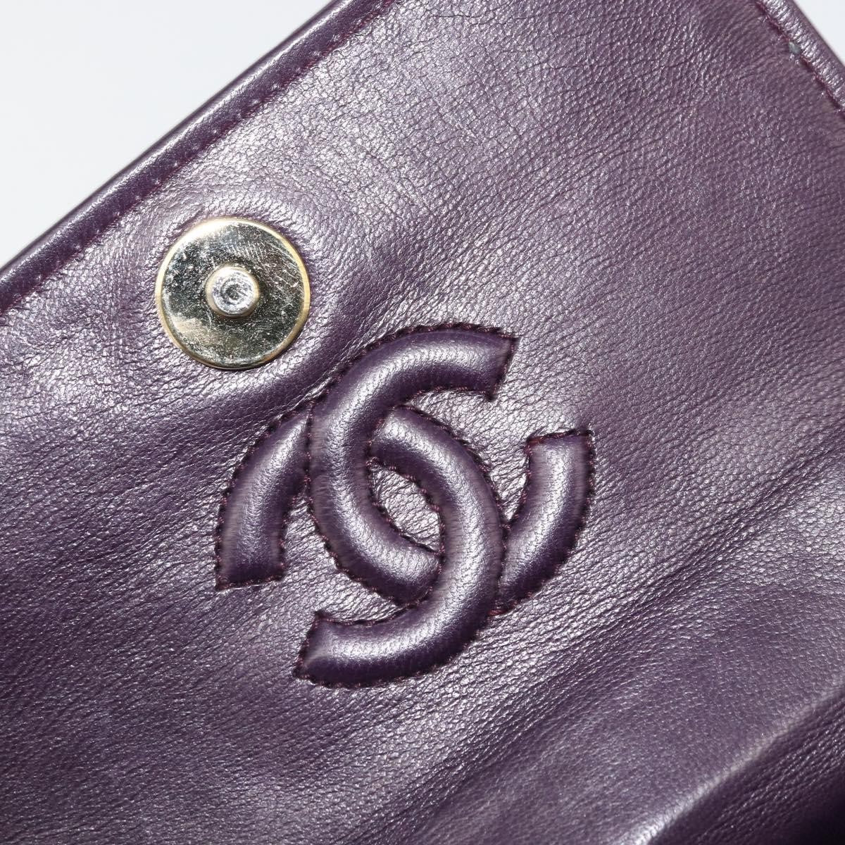 Chanel Camellia Quilted Velvet Mini Flap Bag Viola Prugna Hardware Oro – 15 cm