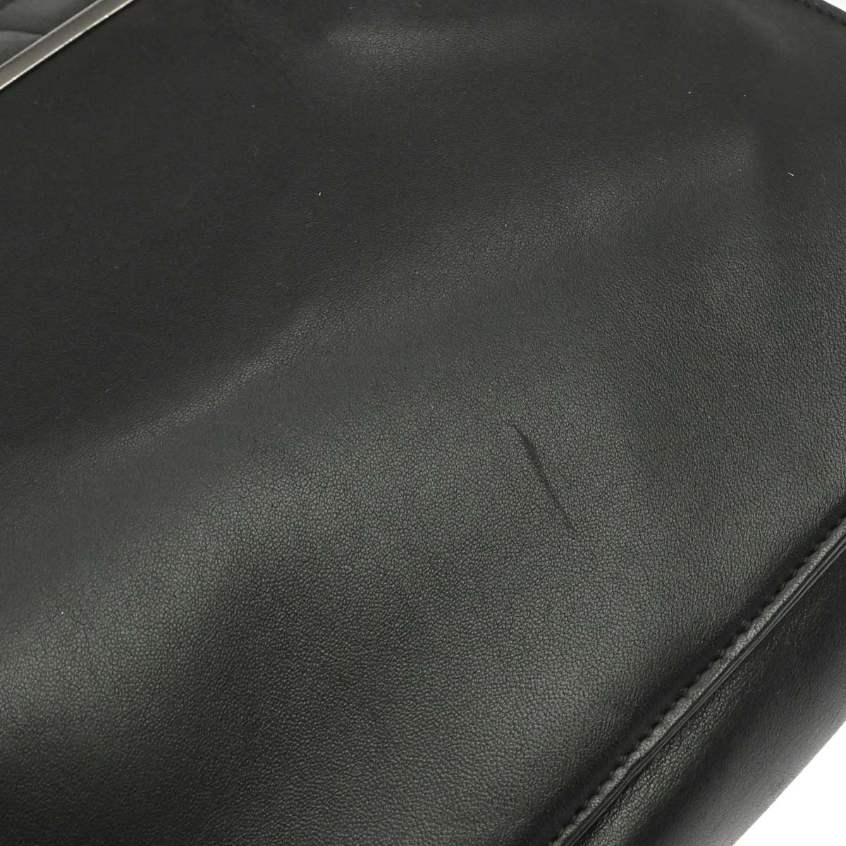Chanel Chocolate Bar CC Tote Bag Pelle Agnello Nera Hardware Argento – 28 cm