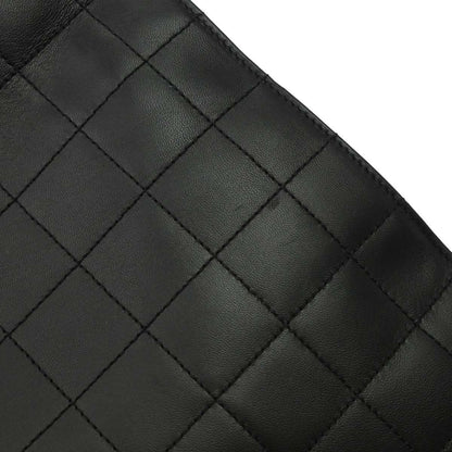 Chanel Chocolate Bar CC Tote Bag Pelle Agnello Nera Hardware Argento – 28 cm