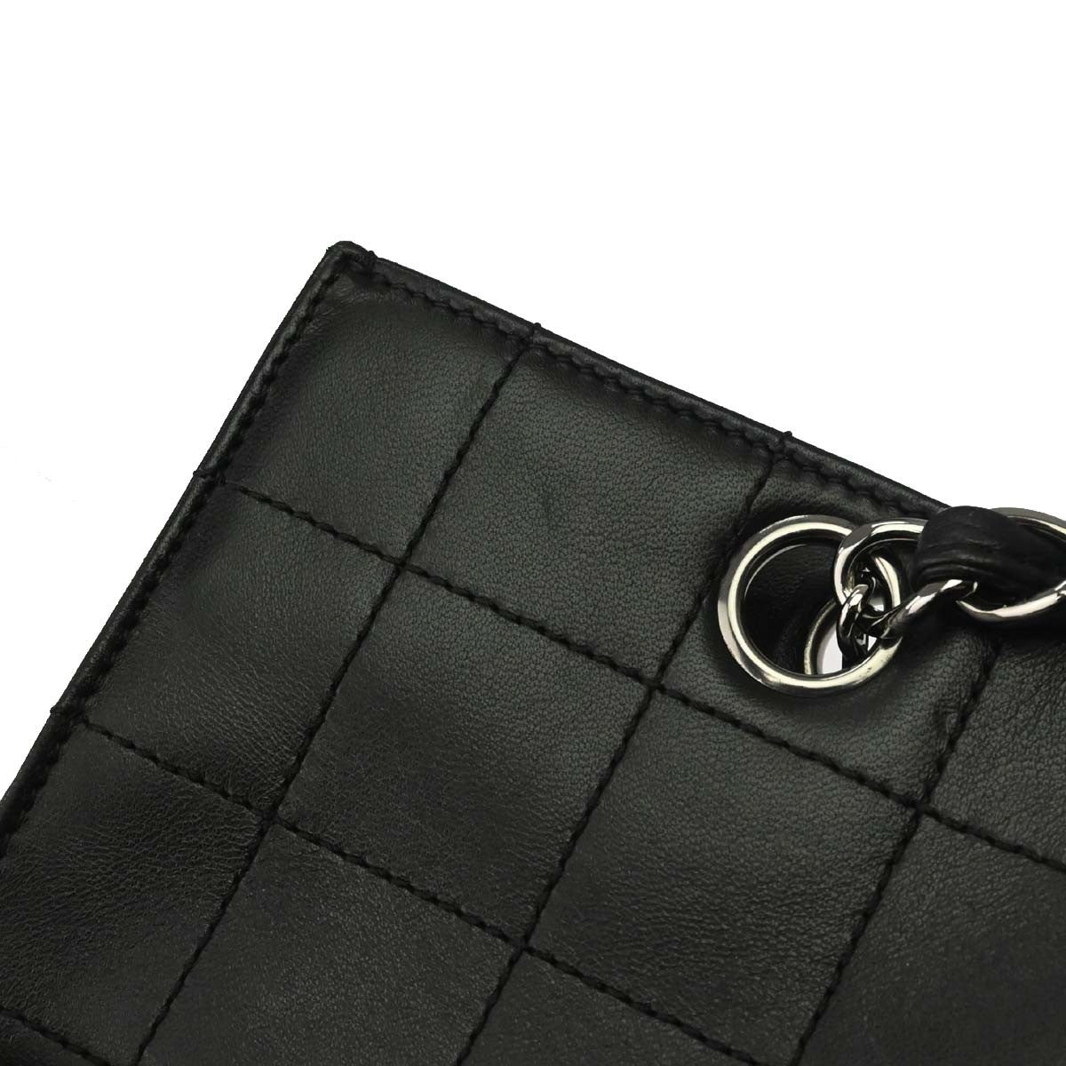 Chanel Chocolate Bar CC Tote Bag Pelle Agnello Nera Hardware Argento – 28 cm