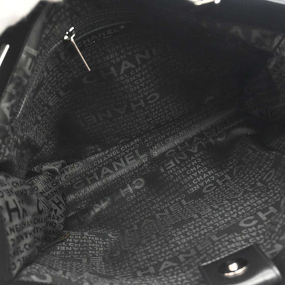 Chanel Chocolate Bar CC Tote Bag Pelle Agnello Nera Hardware Argento – 28 cm