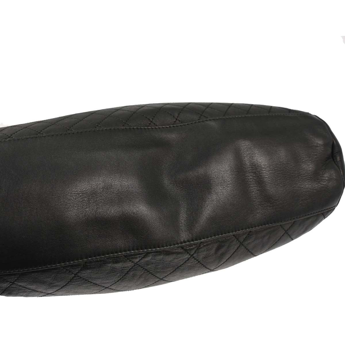 Chanel Luxe Ligne Quilted Flap Hobo Bag Pelle Agnello Nera Hardware Rutenio – 40 cm
