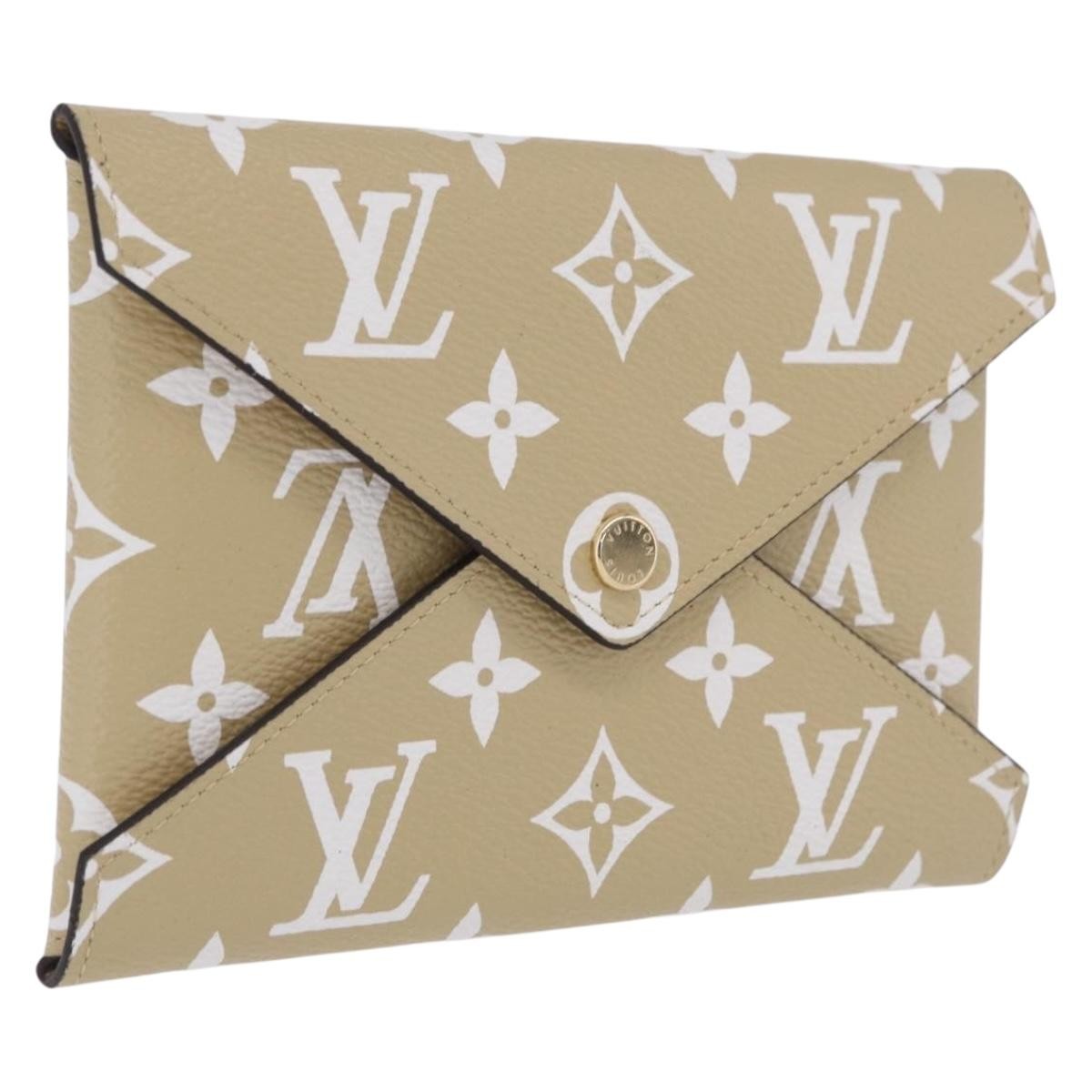 Louis Vuitton Kirigami Pochette Monogram Giant