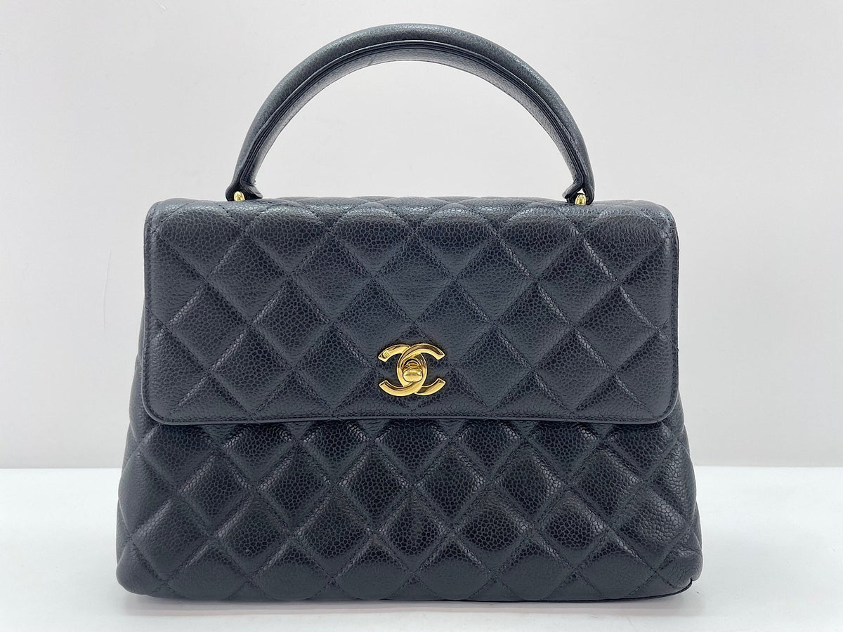 Chanel Matelassé con manico e patta