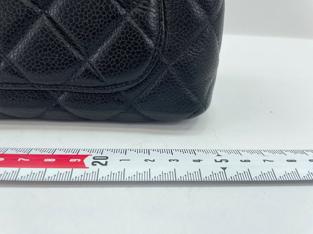 Chanel Matelassé con manico e patta
